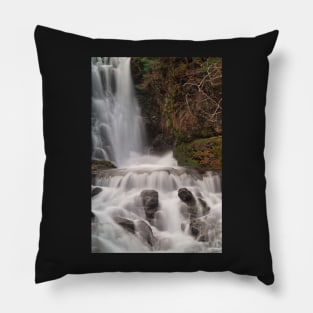 Dickson Falls Pillow