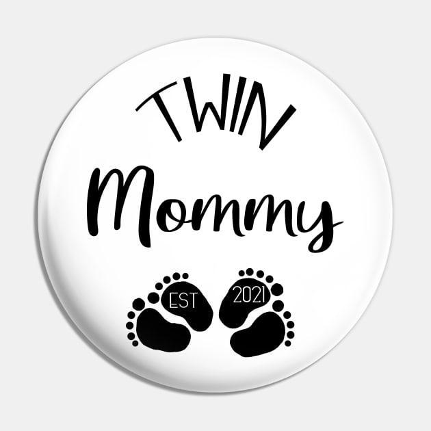 Twin Mom 2021 Pin by Die Designwerkstatt