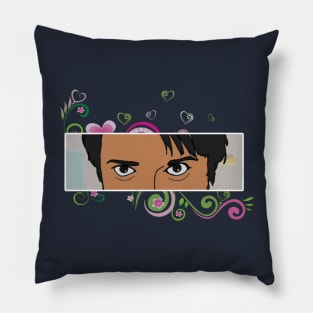 Your eyes on me  design Pillow