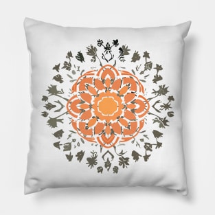 mandala Clamber drawing Pillow