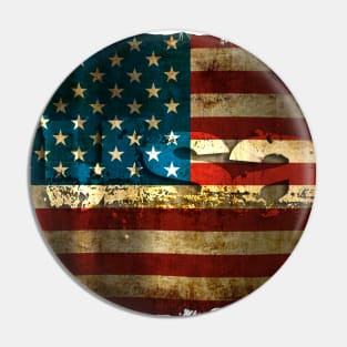 USA / Grunged Flag Pin