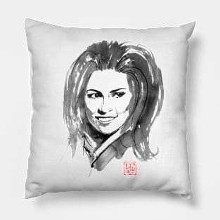 beautiful woman smiling Pillow