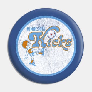 DEFUNCT - Minnesota Kicks Soccer Pin