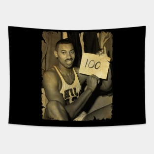 Wilt Chamberlain - Vintage Design Of Basketball Tapestry