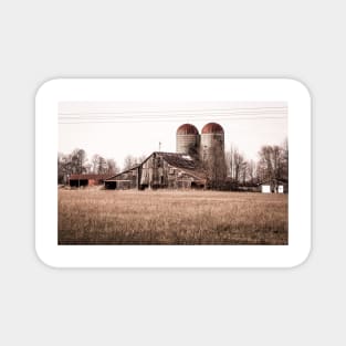 Rural Barn With Silos Magnet