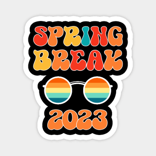 Groovy Spring Break 2023 School Family Beach Vacations Magnet