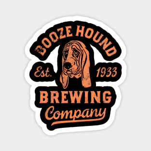 BOOZE HOUND BREWING COMPANY Magnet
