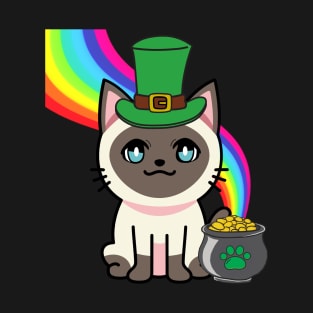 Cute Siamese cat is a leprechaun T-Shirt