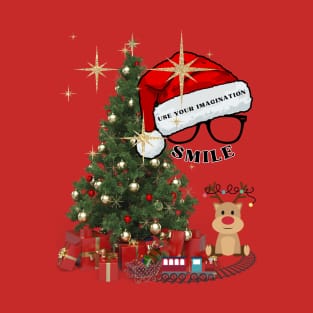 Smile it's Christmas T-Shirt