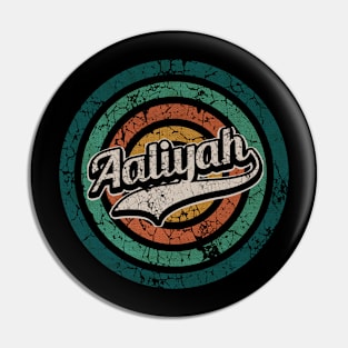 Aaliyah // Retro Circle Crack Vintage Pin