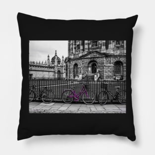 Purple Bicycle at Radcliffe Camera is a building of Oxford University, England, Oxford, UK Pillow