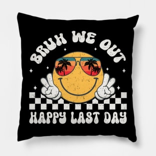 Smile Face Summer Bruh We Out Teachers Groovy Retro Happy Last Day Of School Pillow