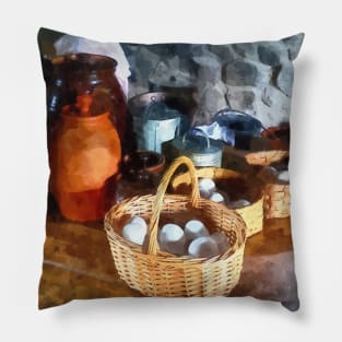 Kitchens - Baskets of Eggs Pillow