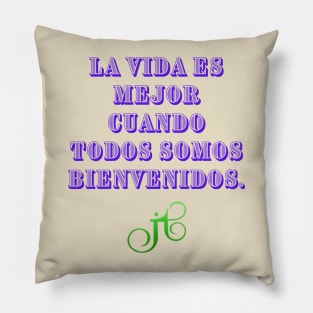 Bienvenidos Pillow