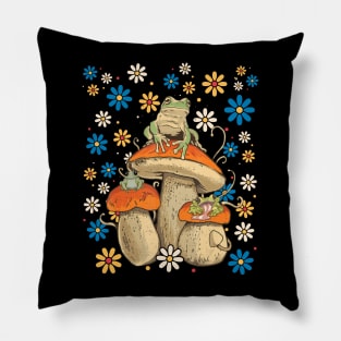 70's Frogs Pillow