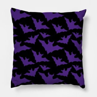 Halloween purple bats black cool spooky silhouette pattern Pillow