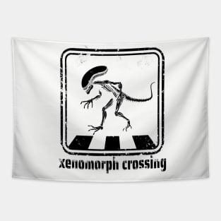 Xenomorph crossing black print Tapestry