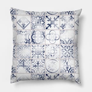 Indigo Moroccan Pattern (Decorative Border) Pillow