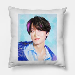 Hobi Pillow