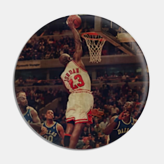 Dunk Michael Jordan vs Dallas Mavericks, 1995 Pin by CAH BLUSUKAN