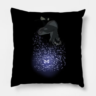 Behemot's Roland Pillow