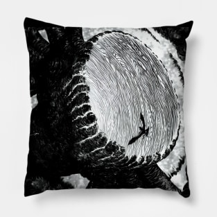 eclipse dragon Pillow