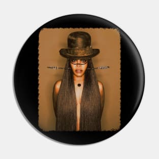 Erykah Badu - Vintage RNB Pin