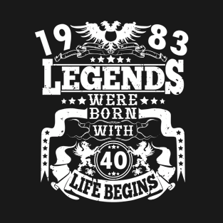 The legend was born in 1983 40th birthday sayings T-Shirt