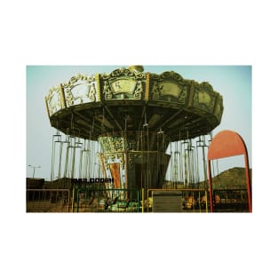 Deserted amusement park T-Shirt