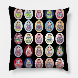 Russian dolls matryoshka illustration (2) Pillow