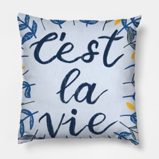 C'est La Vie Lavender | Floral Wreath | Quote Pillow