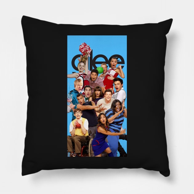Season 3 - Glee Pillow by juliapm
