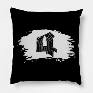 Gothic letter Q – Alphabet typography Pillow