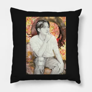 Autumn Leaves - Yoongi Pillow