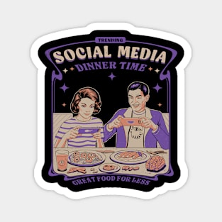 Social Media (Dinner Time) Magnet