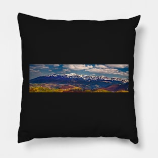 Mountains landscape Pillow