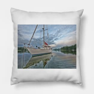 Sailing Vessel Effie at anchor in Virginia Pillow