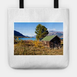 Log shack on Lake Bennet Yukon Territory YT Canada Tote