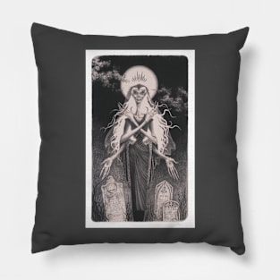 Hallow Queen Pillow