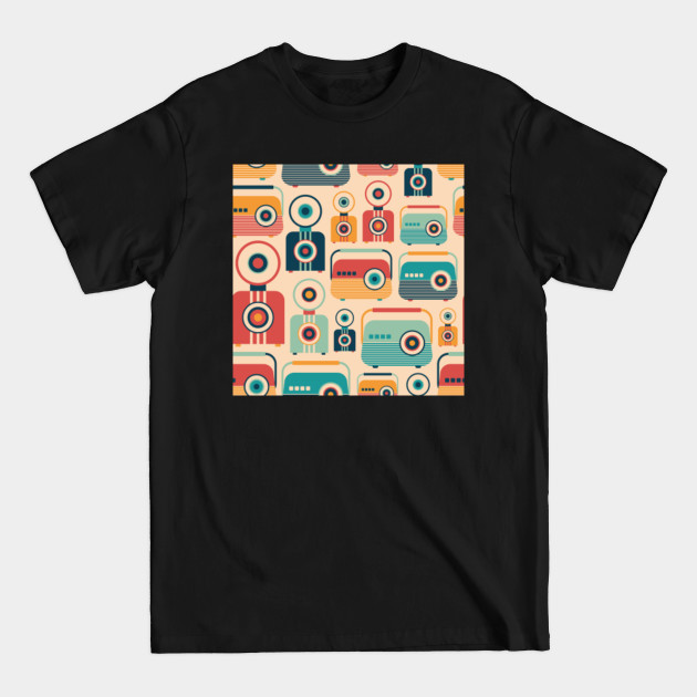 Discover Retro Media Pattern 04 - Radio - T-Shirt