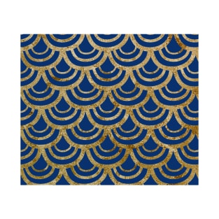 Golden navy fish scales T-Shirt