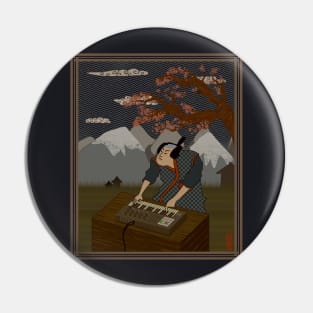 Japanese Style Funny Synthesizer Player Pin