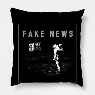 FAKE NEWS Pillow