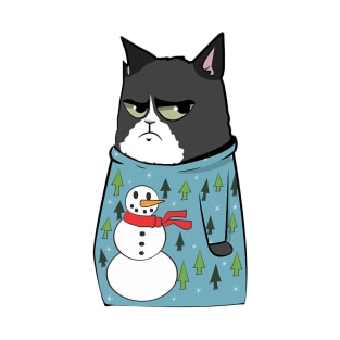 Christmas cat with sweater T-Shirt