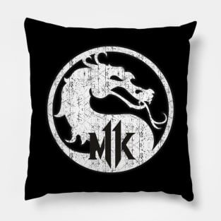 m kombat vintage Pillow