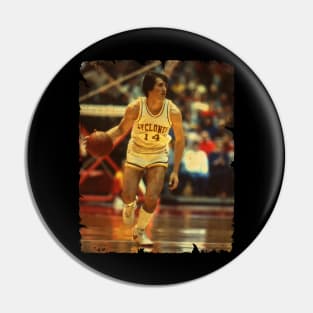 Jeff Hornacek - Vintage Design Of Basketball Pin