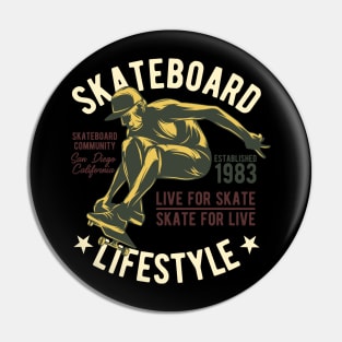 Skateboard lifestyle Pin