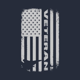 Veteran Flag - Fighter T-Shirt