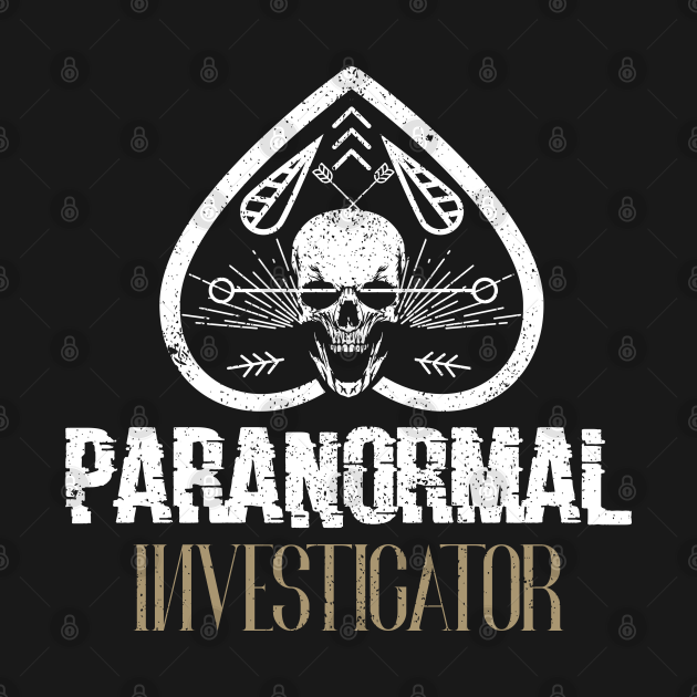 Disover Paranormal investigator Ghost hunting paranormal - Ghost Hunter - T-Shirt