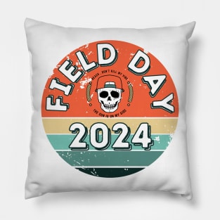 Field day trip Pillow